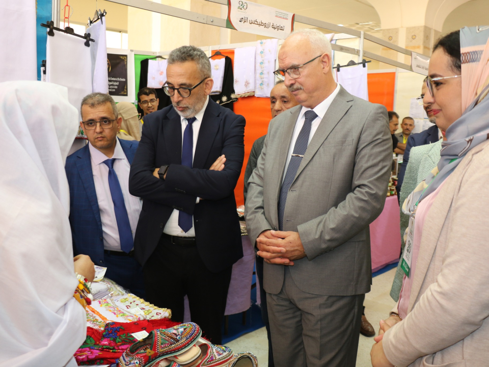 افتتاح الملتقى الإقليمي للمبادرة الوطنية للتنمية البشرية بتيزنيت افتتاح الملتقى الإقليمي للمبادرة الوطنية للتنمية البشرية بتيزنيت