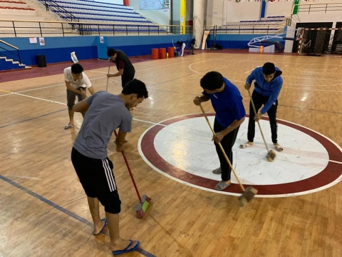 قامت جمعية أمل تيزنيت لكرة اليد مشكورة بحملة نظافة شاملة لقاعة الرياضات اناروز و ذلك بتاريخ 02 مارس 2021